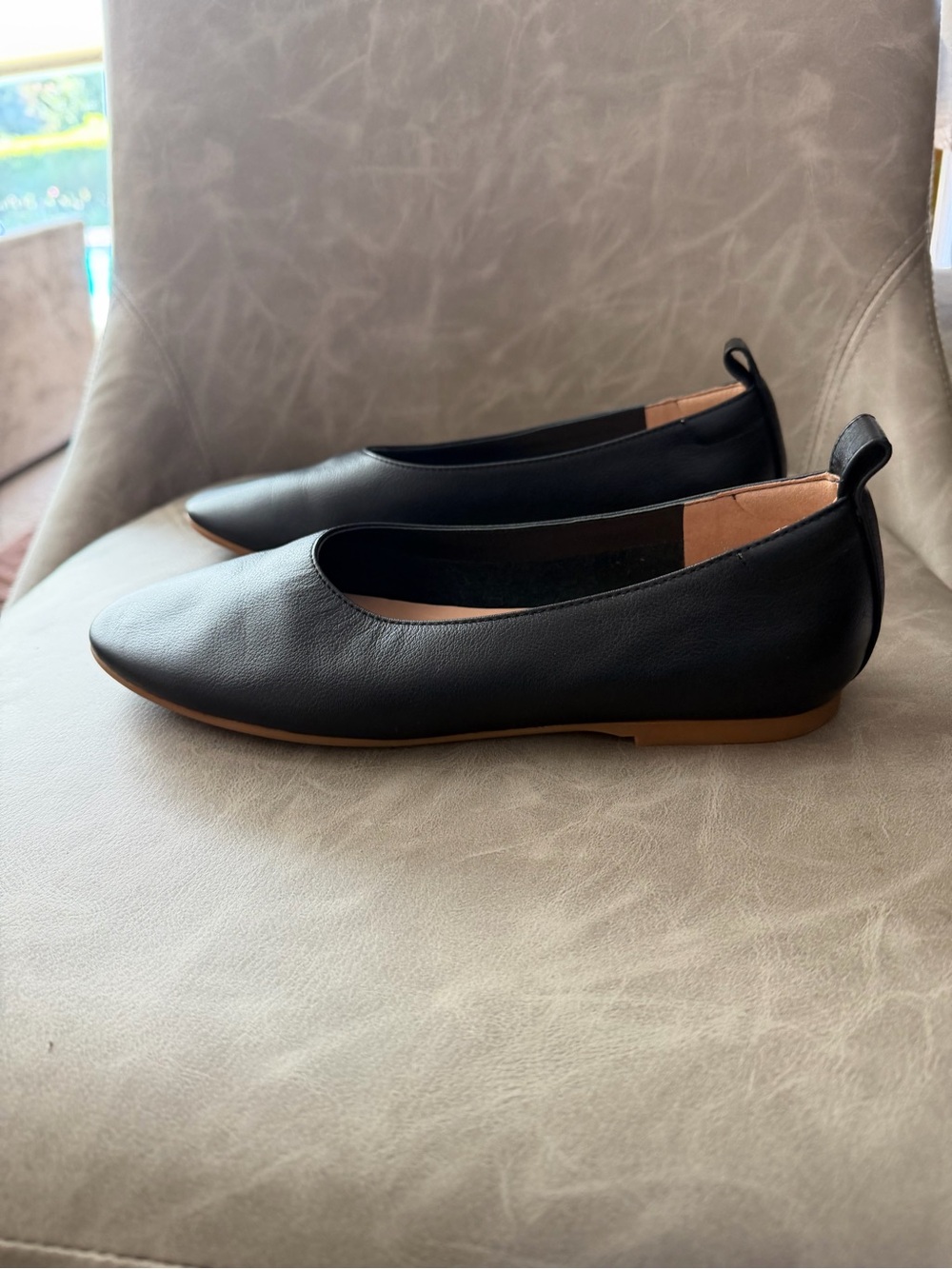 Quince Black Leather Slip-On Ballet Flats - Picture 5 of 7